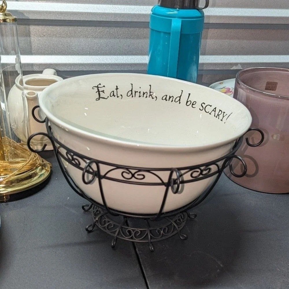 Halloween Gothic Serving Bowl Cat Stand Eat Drink Be Scary Ceramic Decor